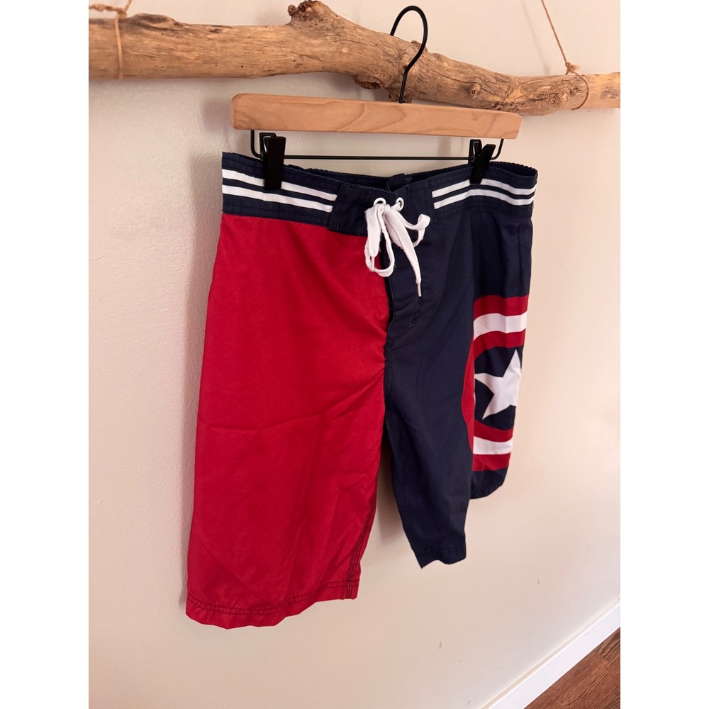Marvel Captain America Board Shorts Mens Medium Navy Red Shield Swim Trunks - Picture 2 of 5